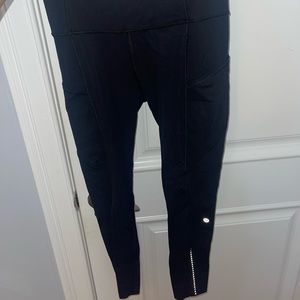 Lululemon speed up tight